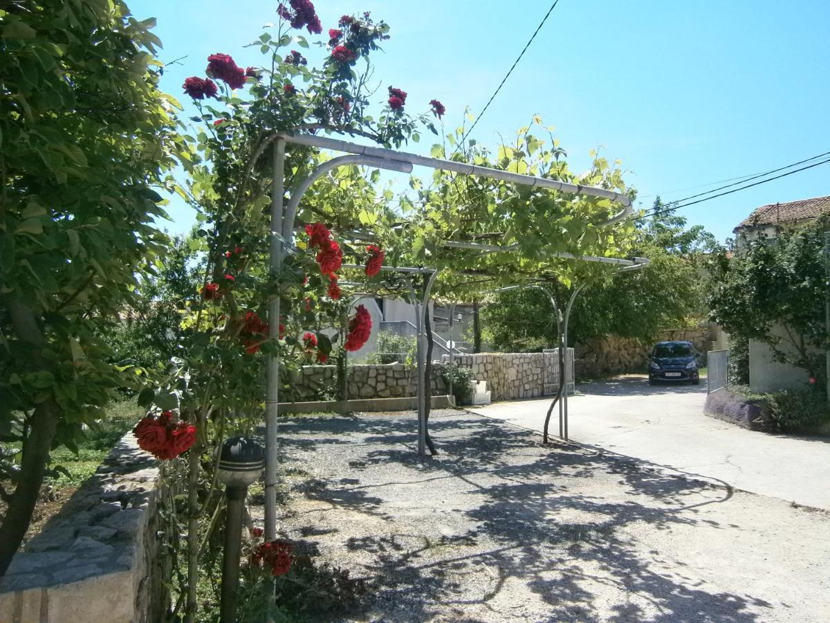 Apartment Rose Krk Town Kültér fotó